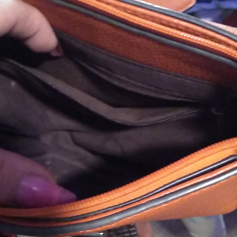 Purse - Picture 8 of 12